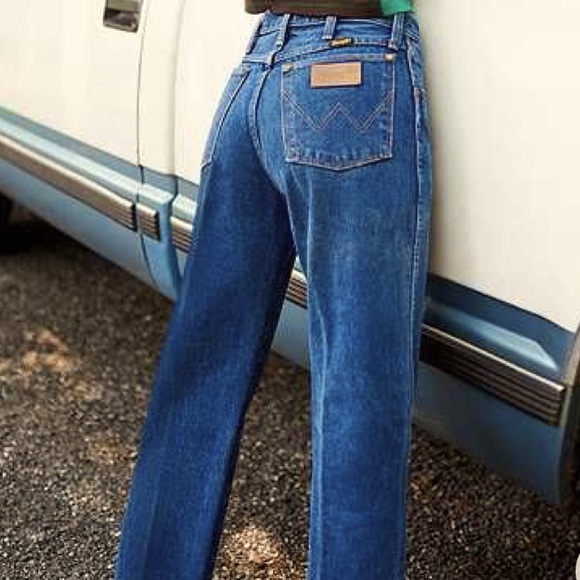 Vintage Wrangler Dark Wash High Rise Jeans - Picture 13 of 13